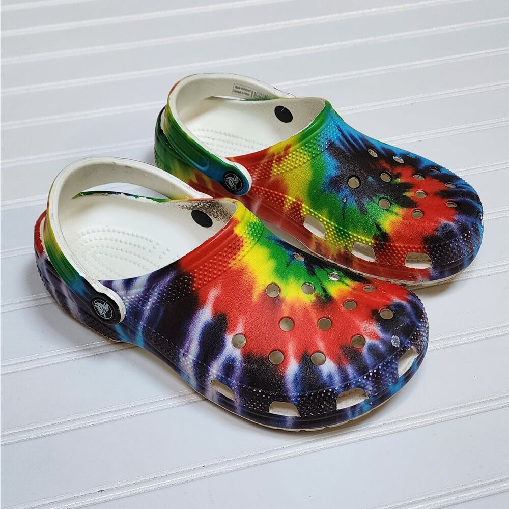 Crocs Unisex Adult Classic Tie-Dye Rainbow Clogs/Sandals Size 6 Men's/8Women's